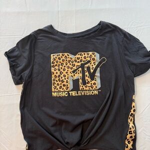 MTV Leopard Print Black Tee Women’s XL Tie Front Crop Shirt